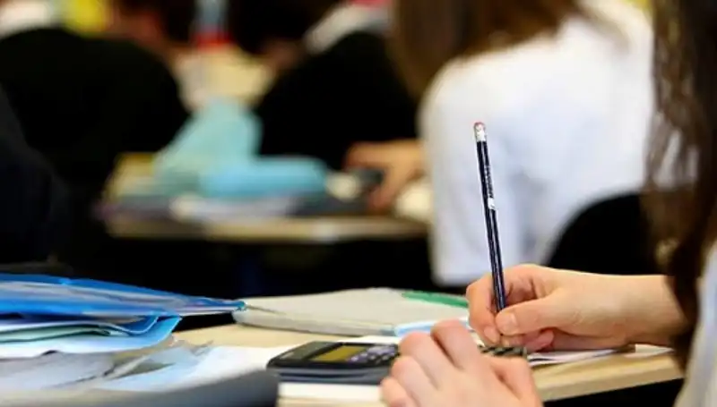 Üniversite Kontenjanlarında Düşüş: Eğitim Sistemi Çağrı Yapıyor!