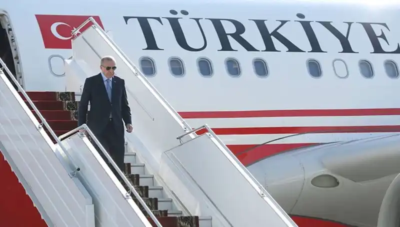 Cumhurbaşkanı Erdoğan İtalya'dan Dönüş Yaptı: Önemli Yol Haritası Belirlendi