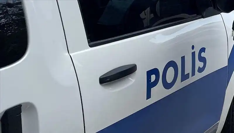 Anne, Çatıda Bulunan Bebeğinin Ölümünden Dolayı Tutuklandı
