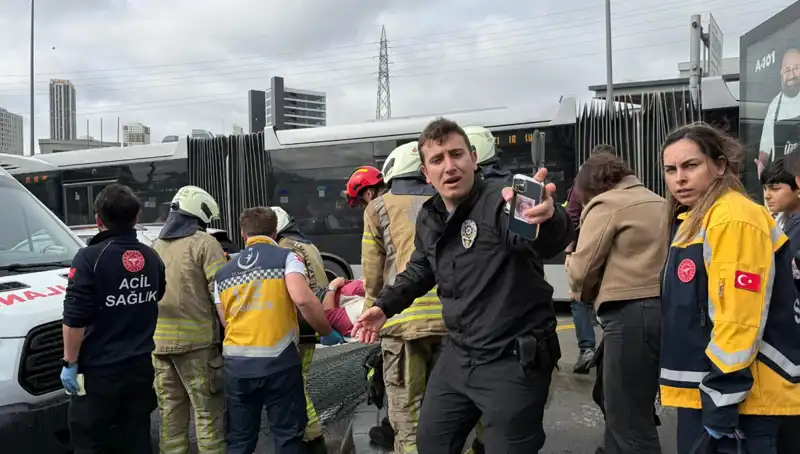 Metrobüs Kazası: Hayatını Kaybedenler ve Yaralılar ile Seferler Durduruldu