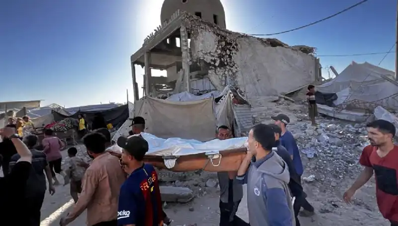 9 Çocuğunu Kaybeden Babadan Acı Son: İsrail Bombaları Hayatını Aldı