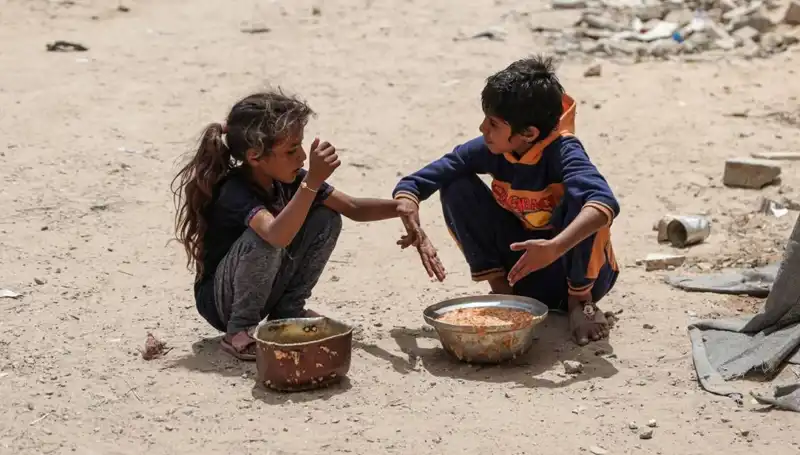 Gazze’de Açlık Tehlikesi: Dört Yaşındaki Çocuğun Trajik Ölümü