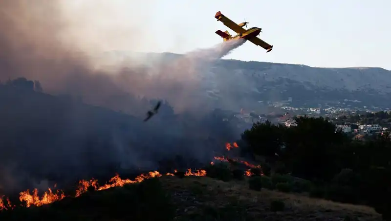 Sakız Adası'ndaki Orman Yangını Nihayet Kontrol Altına Alındı
