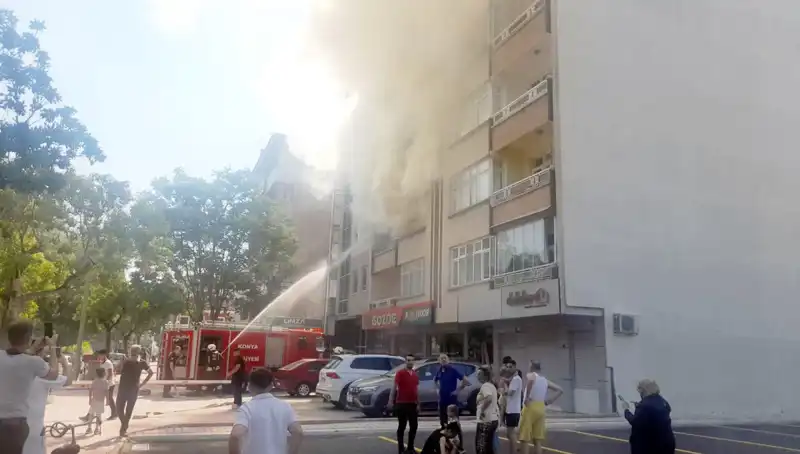 Yangın Korkusu: Gözleri Alevlerle Açılan Aile Hastaneye Kaldırıldı