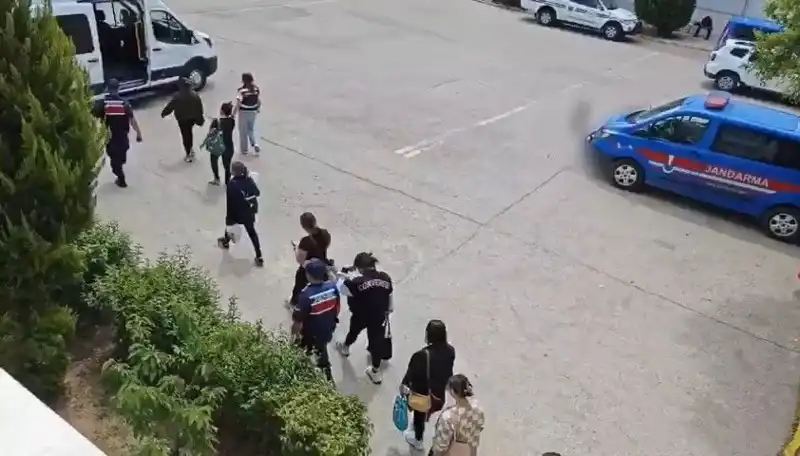 Taylandlı Kadınlara Çalışma ve Oturma İzni Vaadiyle Fuhuş Ağına Düşürülüyor