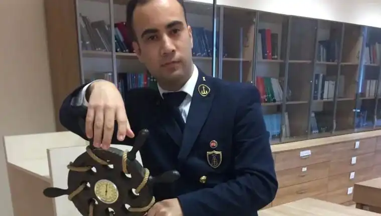 Stajyer Denizci Berkan’dan Gelen Acı Haber, Aileyi Derinden Sarstı