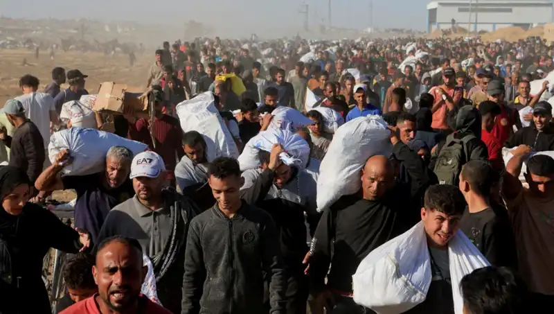 İsrail Ordusu, Han Yunus'ta Stratejik Kuşatmamı Güçlendiriyor
