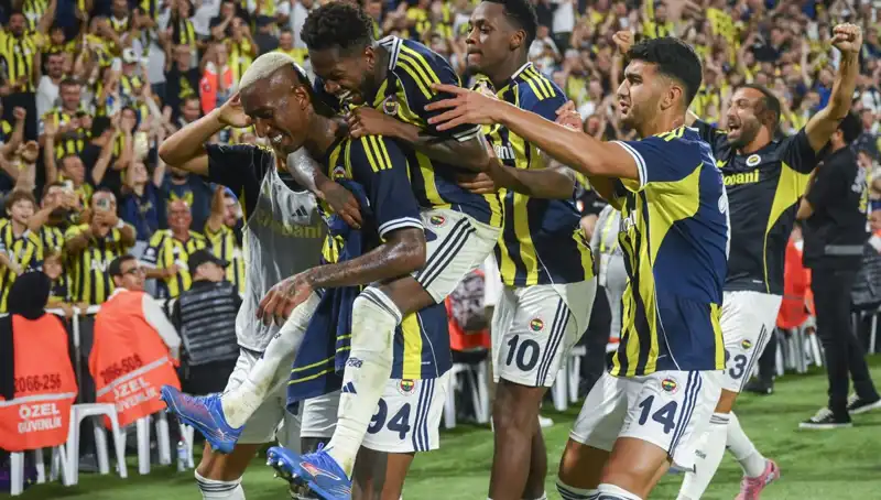 Fenerbahçe'de Yaz Transfer Dönemi: Turistlerin Geliri Kasa Doldurdu