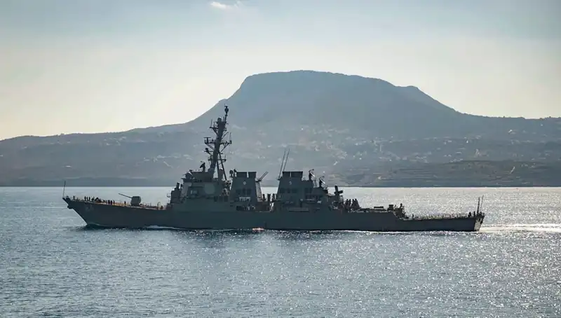 ABD Yunanistan'da Askeri Üssü Kaleye Dönüştürdü: Yeni Güvenlik Stratejisi