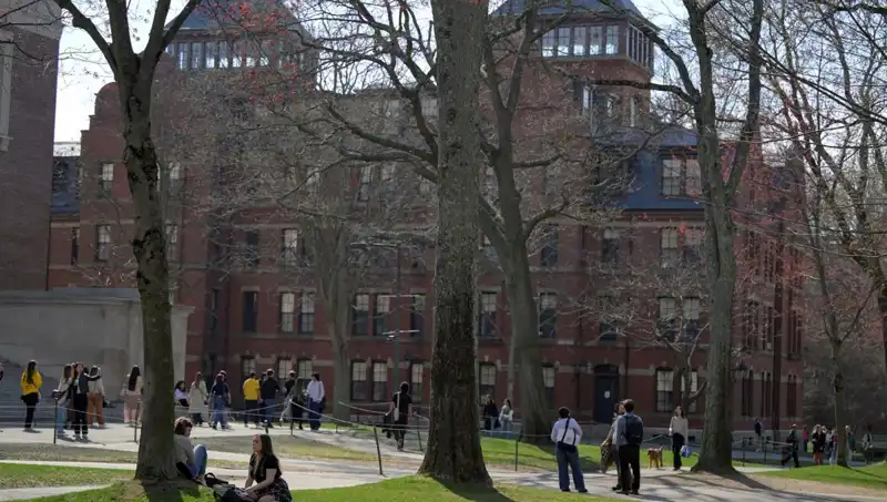 Harvard Üniversitesine Yüksek Risk: Yabancı Öğrenci Kayıt Yetkisi Tehlikede