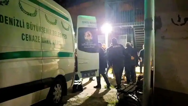 Besicinin Dramı: Yem Karma Makinesine Düşerek Hayatını Kaybetti