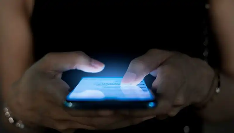Narsisizm ve Telefon Alışkanlığı: Kimse Fark Etmiyor
