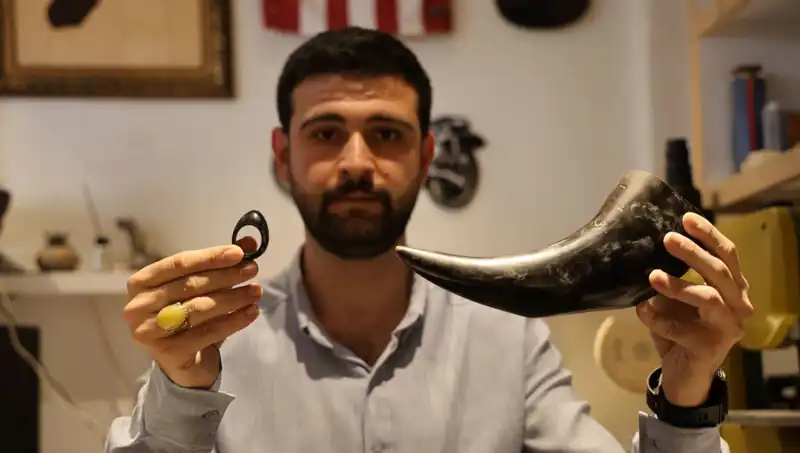 Türk Savaşçıların Tarihindeki Görkemli Ekipman: Manda Boynuzundan Yapılan Özellikler