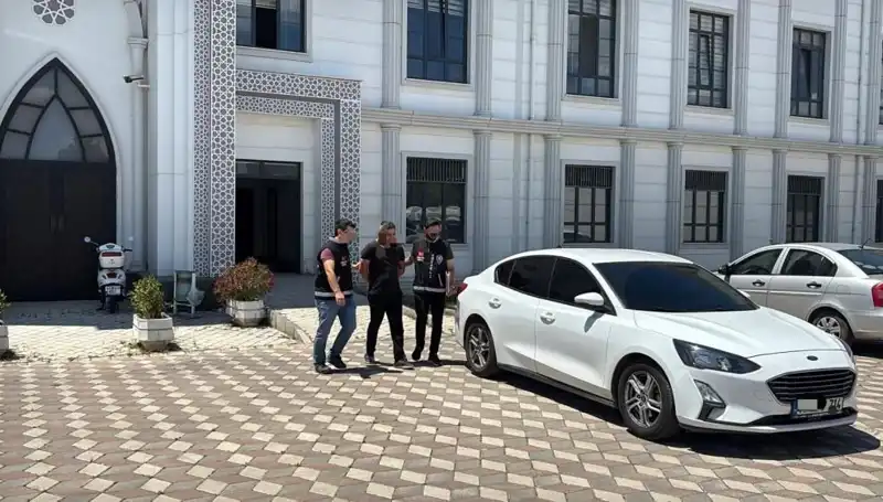 Kocaeli'de Şok Eden Cinayetin Detayları: Katil Zanlısı Tutuklandı