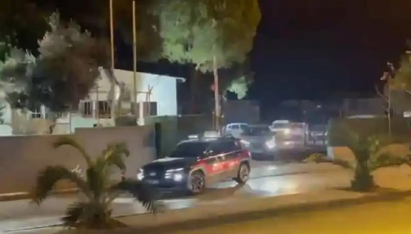 İzmir'de 24 Saatlik Operasyon: 141 Hükümlü Daha Adalete Kavuştu!