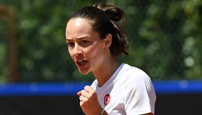 Milli Tenisçi Zeynep Sönmez Mükemmel Performansla Finalde
