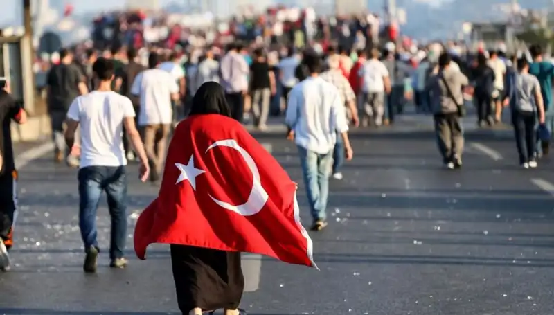 Kabine Üyelerinden 15 Temmuz'a Anlamlı Mesajlar ve Hatırlatmalar